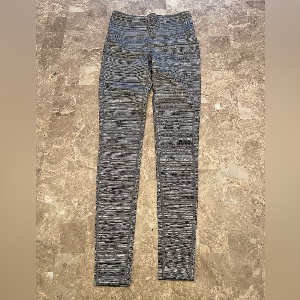 Athleta Black and White Textured Leggings
